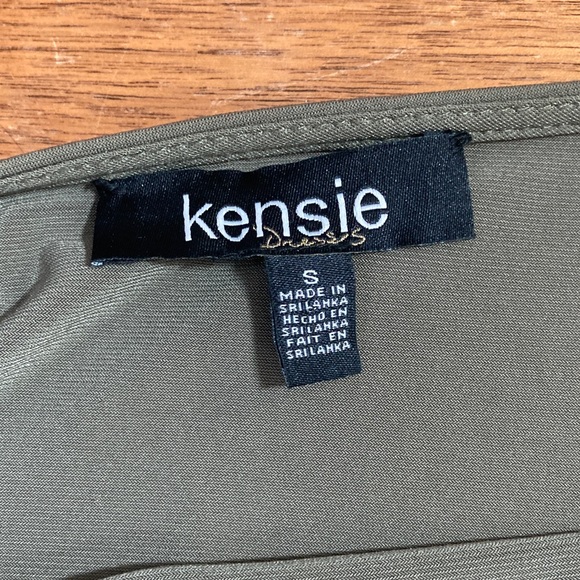 😍Best Price😍NWT Kensie Olive Green Boat Neck Tie Waist Shift Dress Short Sleeves - Picture 9 of 13